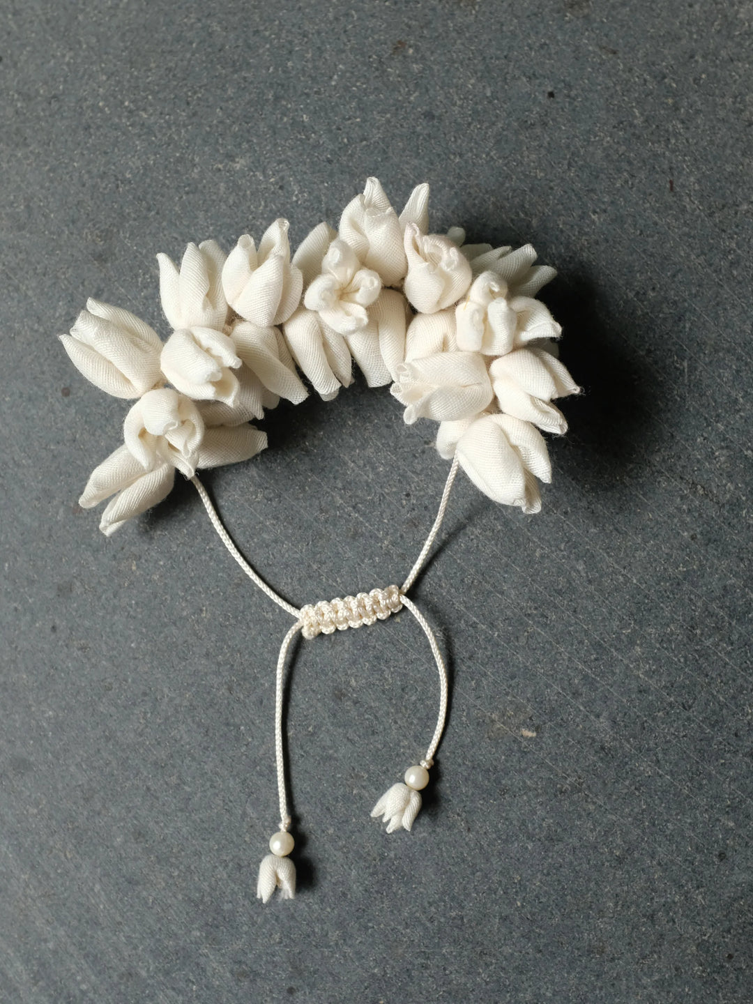Off White Mogra Bracelet