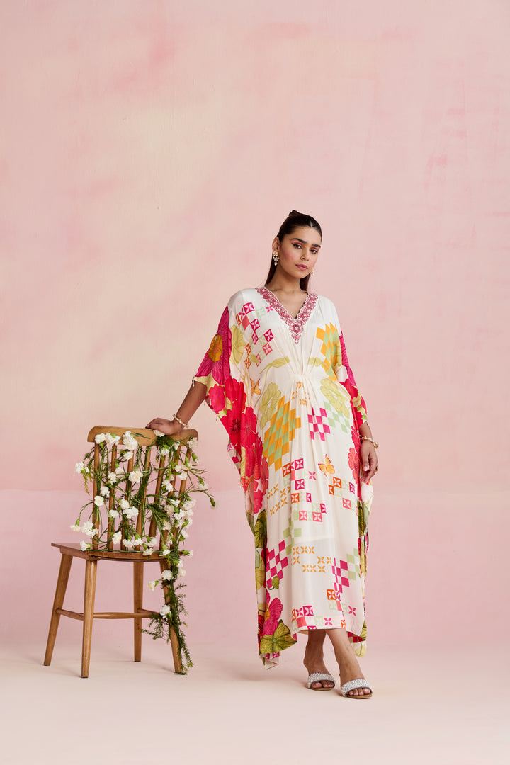 Zunaira Kaftan