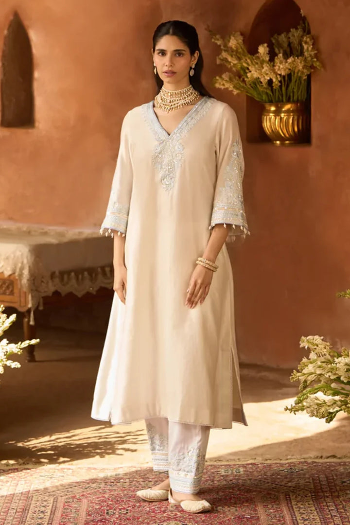 Sahabat - Daisy Ivory With Blue Kaaftan With Salwar