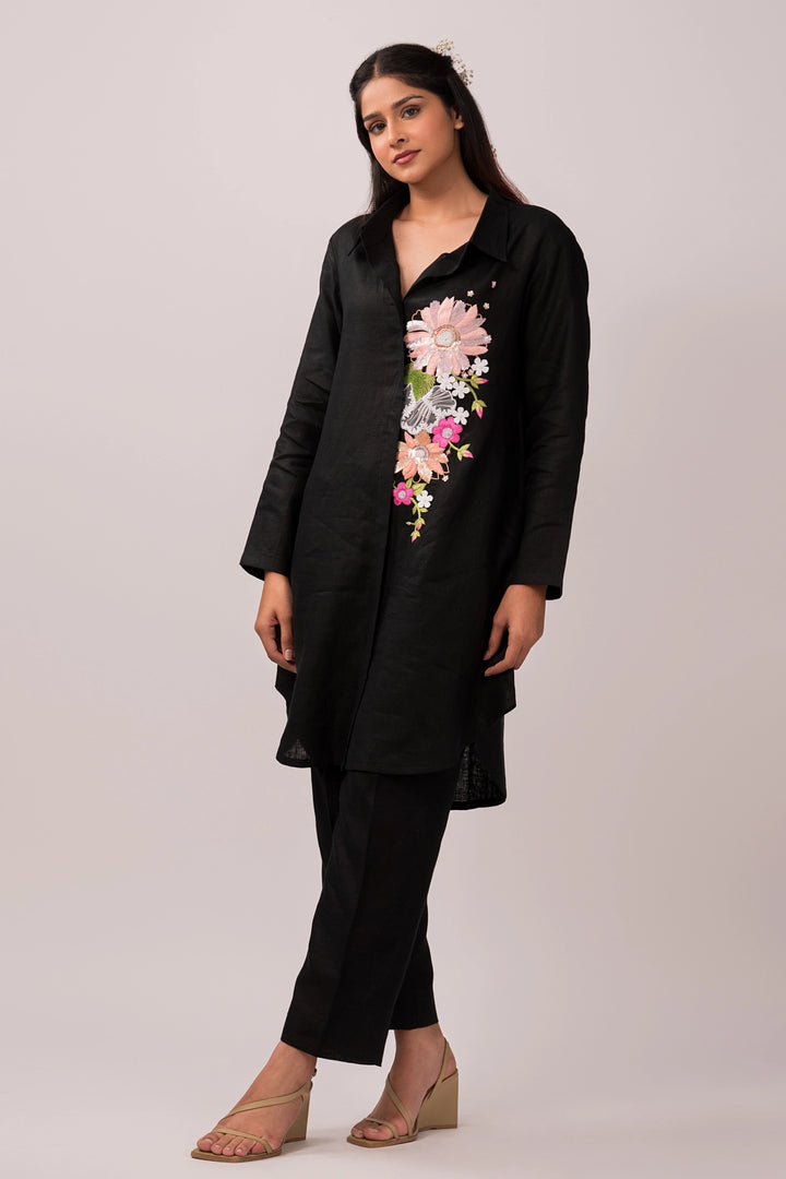 Black Floral Garden