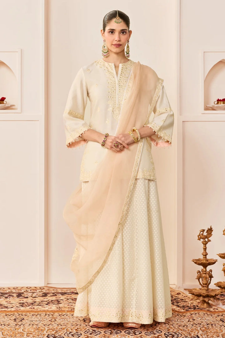 Rehma -daisy Ivory Short Kurta With Sharara And Dupatta