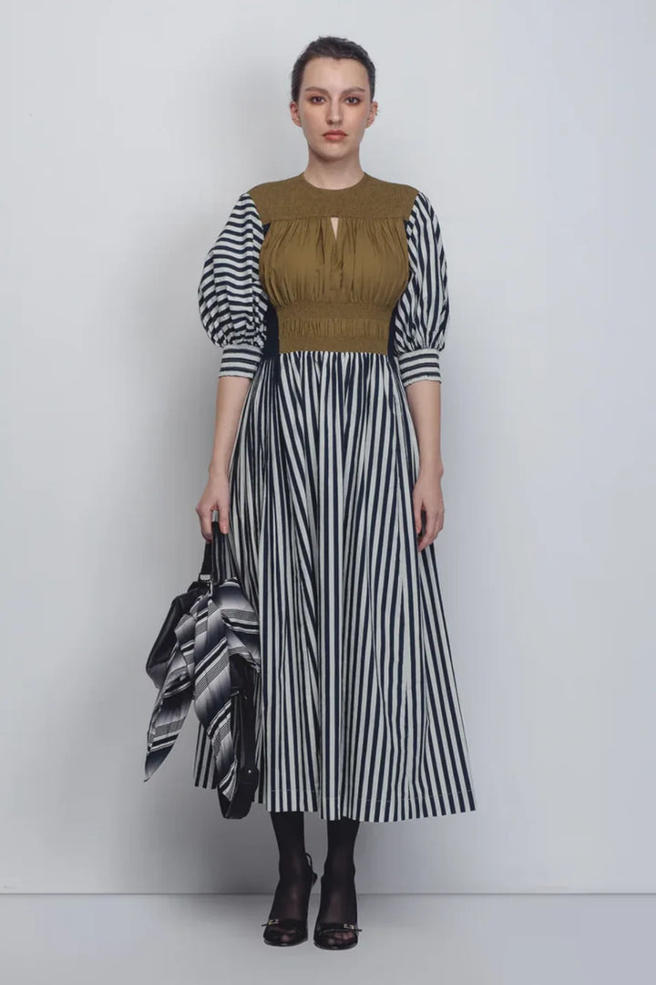 Beri Dress