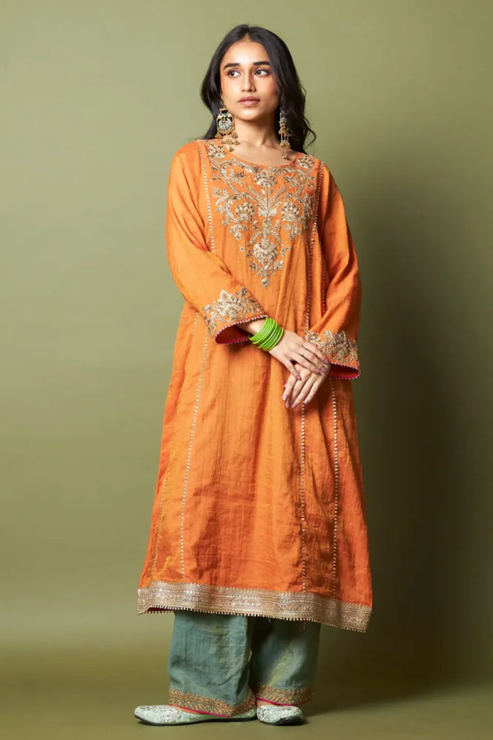 Ratnashree embroidered kurta set