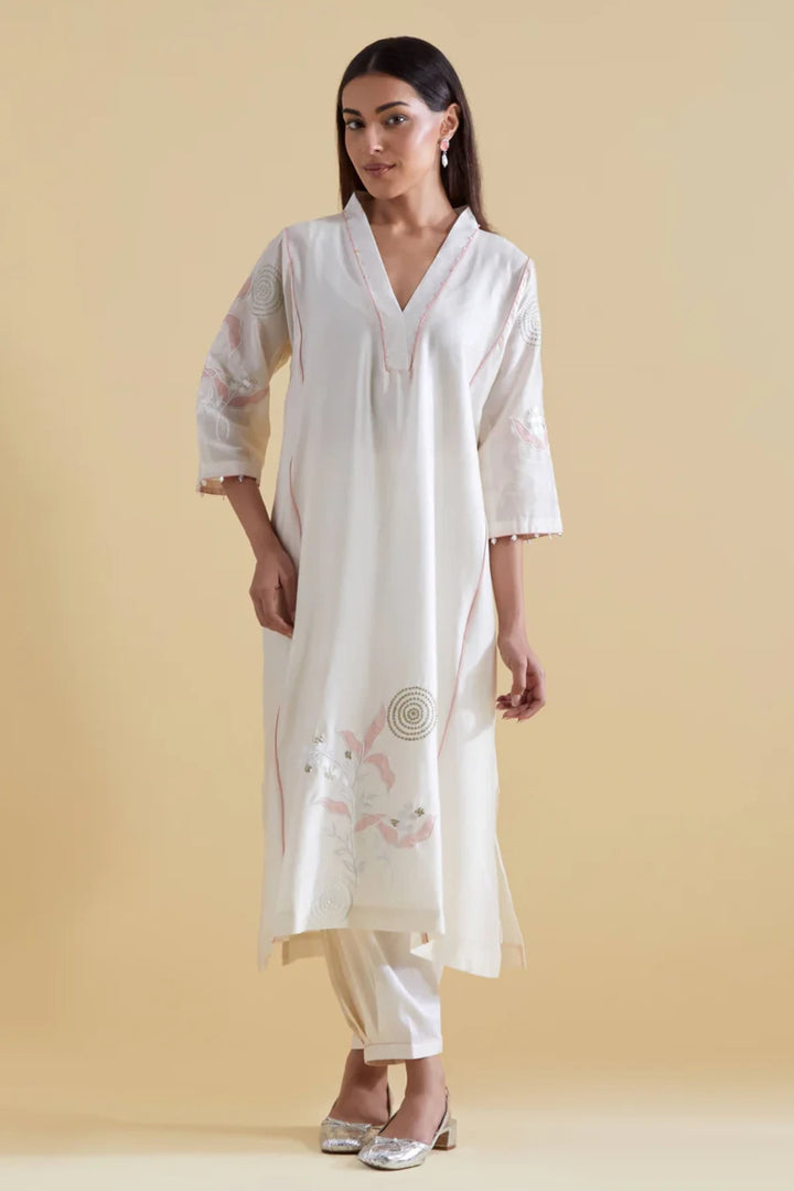 Appliquéd Organza Embroidery in Pink on Ivory Chanderi Kurta Set