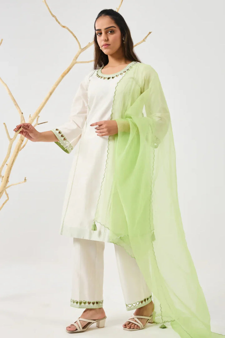 Dilzaah Cut Heart Aline suit