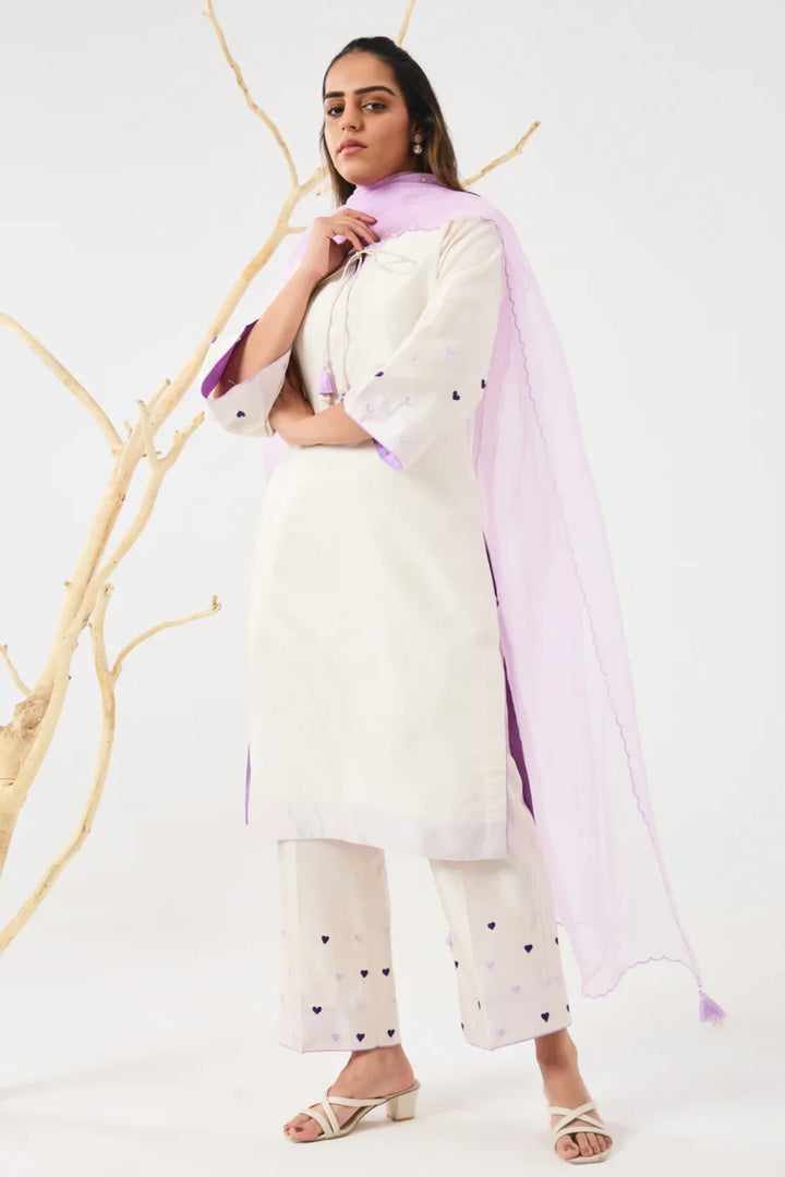 Dilzaah Solid Heart Straight Suit