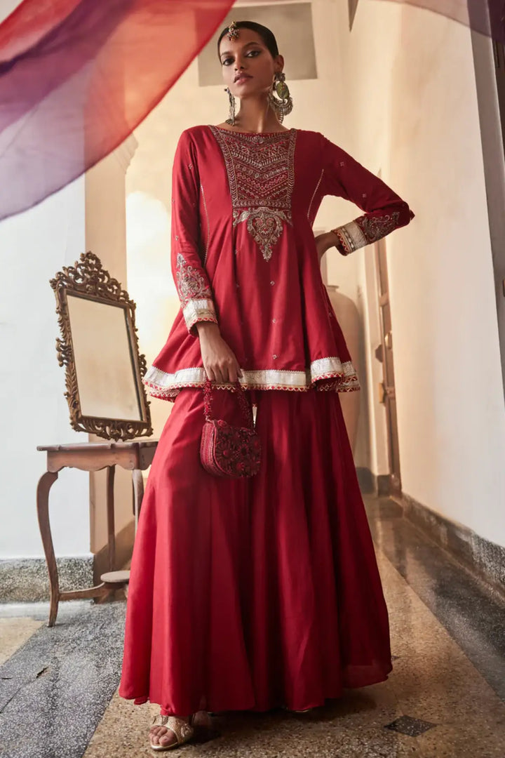 aiza short kali kurta set sindoori