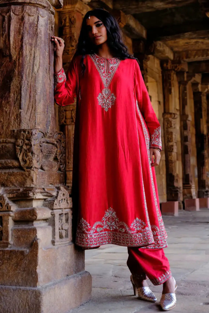 Vashti Kurta & Salwar