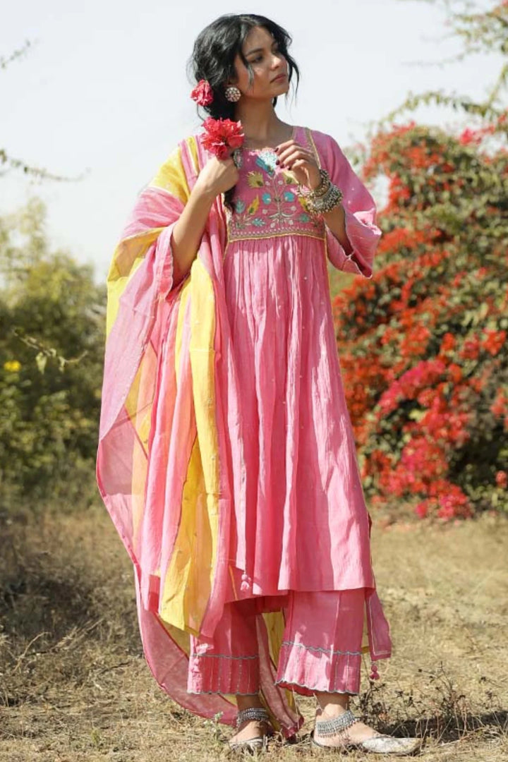 Coral Pink Applique Kurta Set