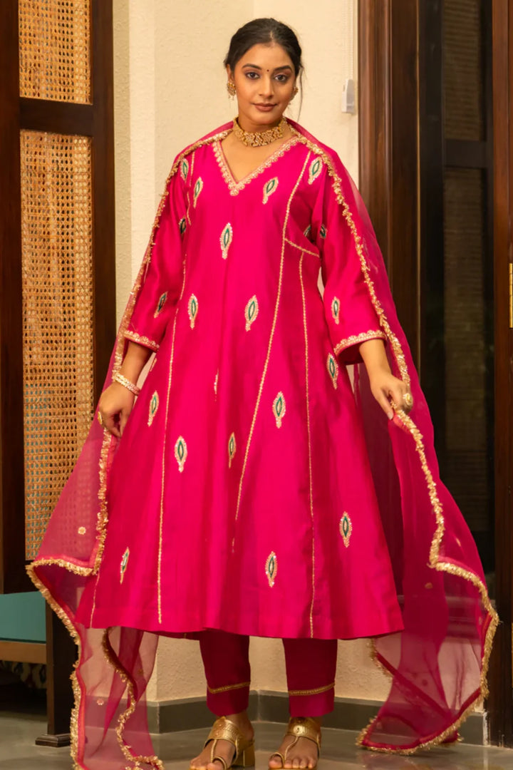 Pink Mor booti A-line Kurta Set