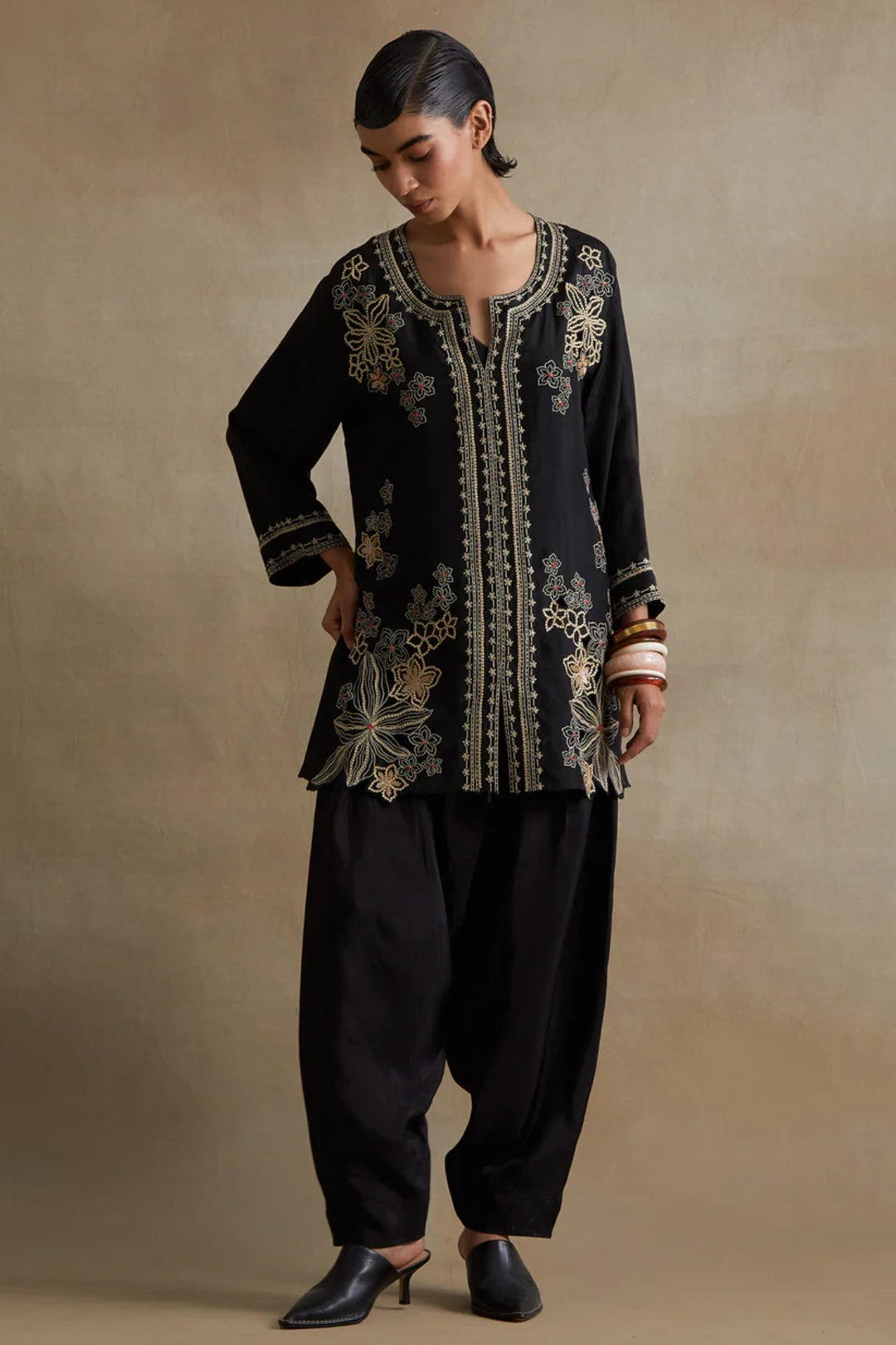 Ont555 - Set - Black