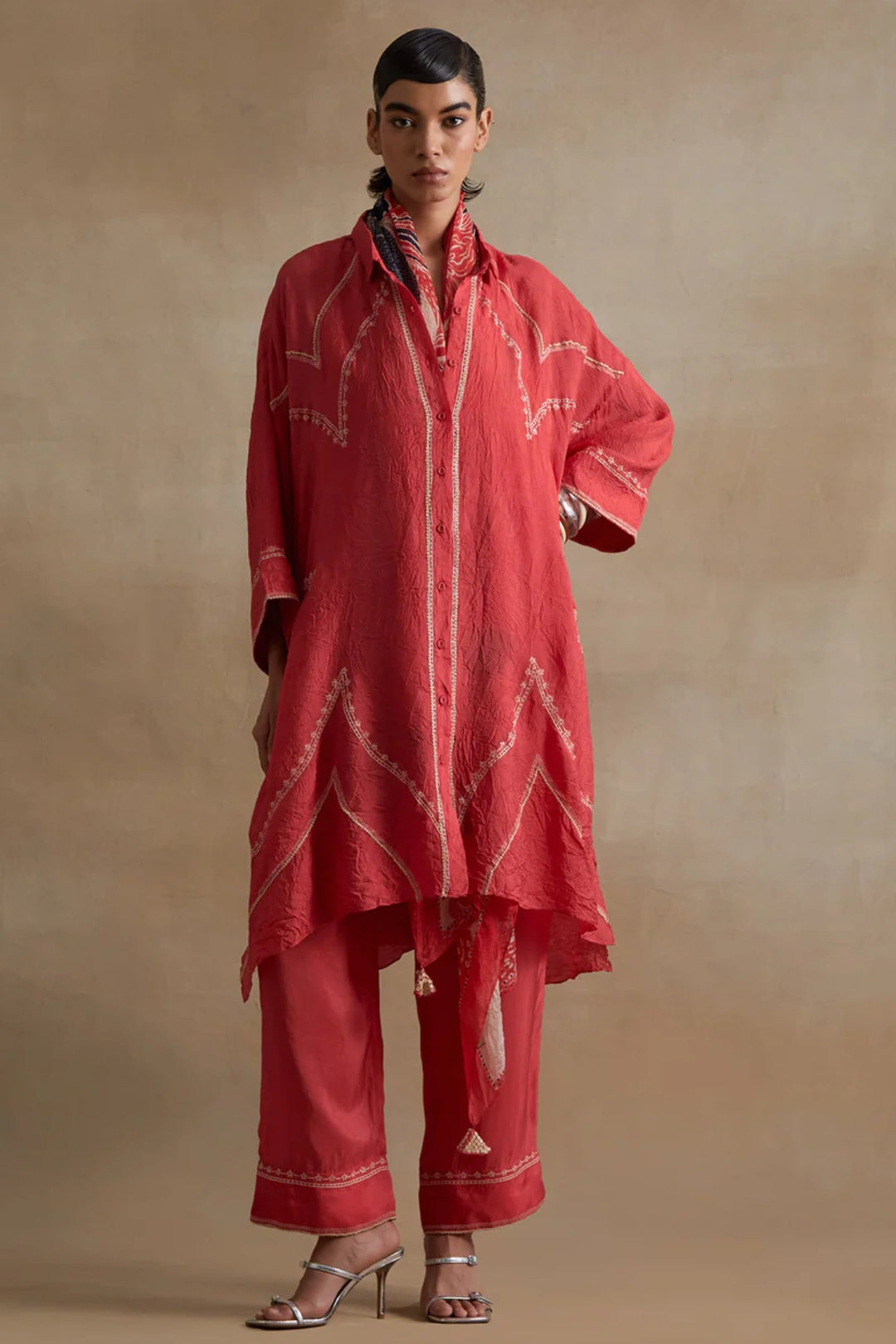 Ont556 - Set - Tomato
