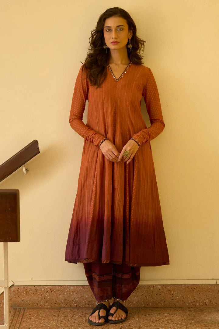 Rekha Kurta