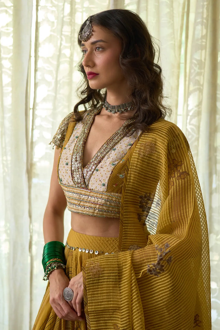 Avni Blouse