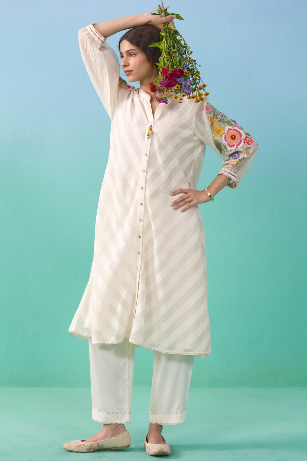 Aasma Button Down Kurta Set