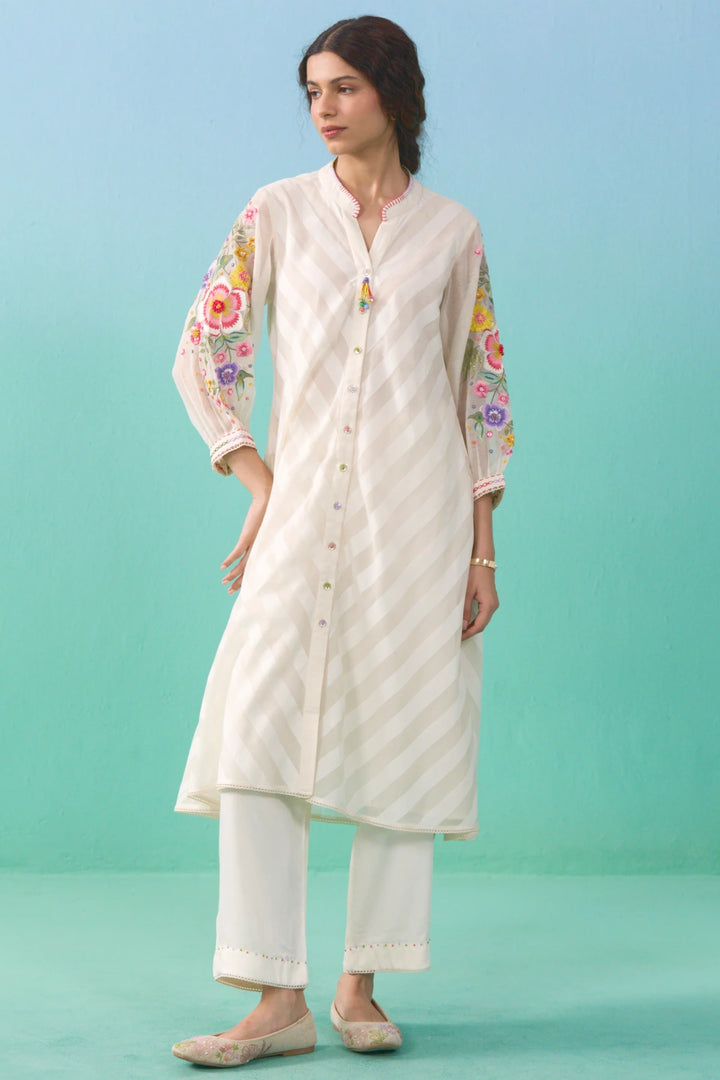 Aasma Button Down Kurta Set