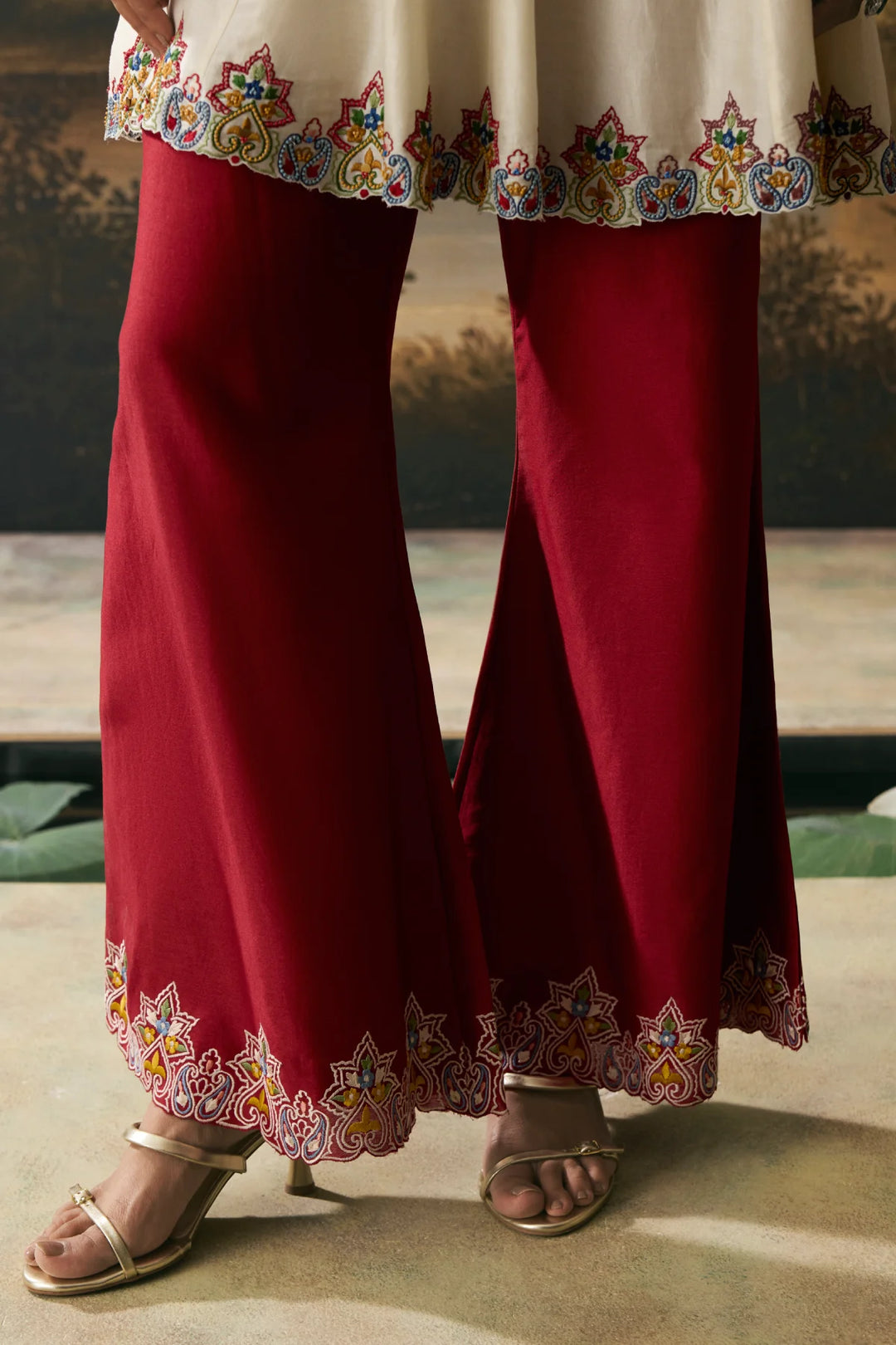 Ivory Contrast Paisley Flared Short Kurta With Bell Bottom Pants