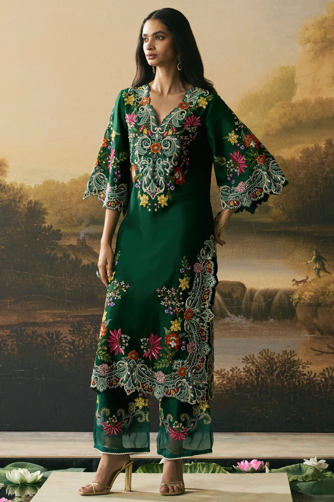 Emerald Green Contrast Floral Cordwork Kurta With Pants