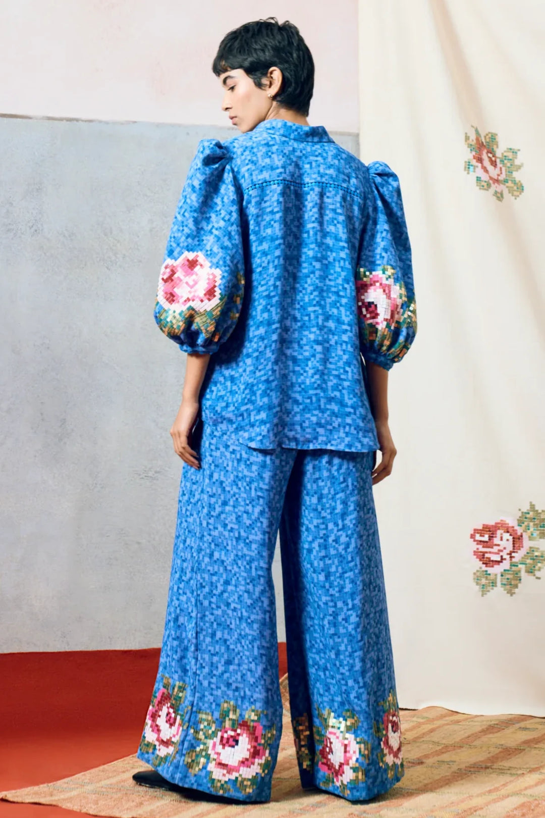 Capri Balloon Shirt Blue