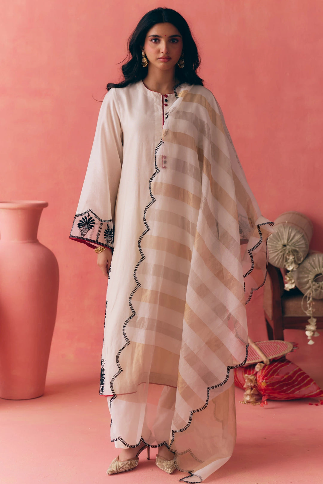 M12053 - Areesha