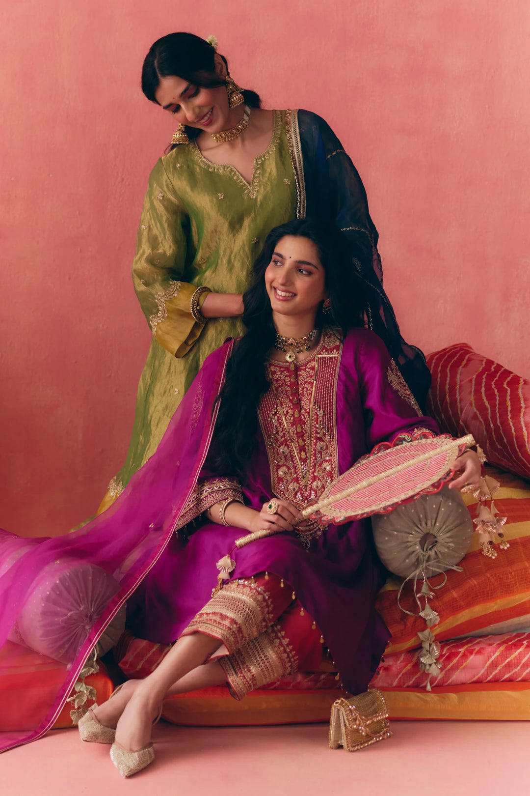 M12058 - Zaina