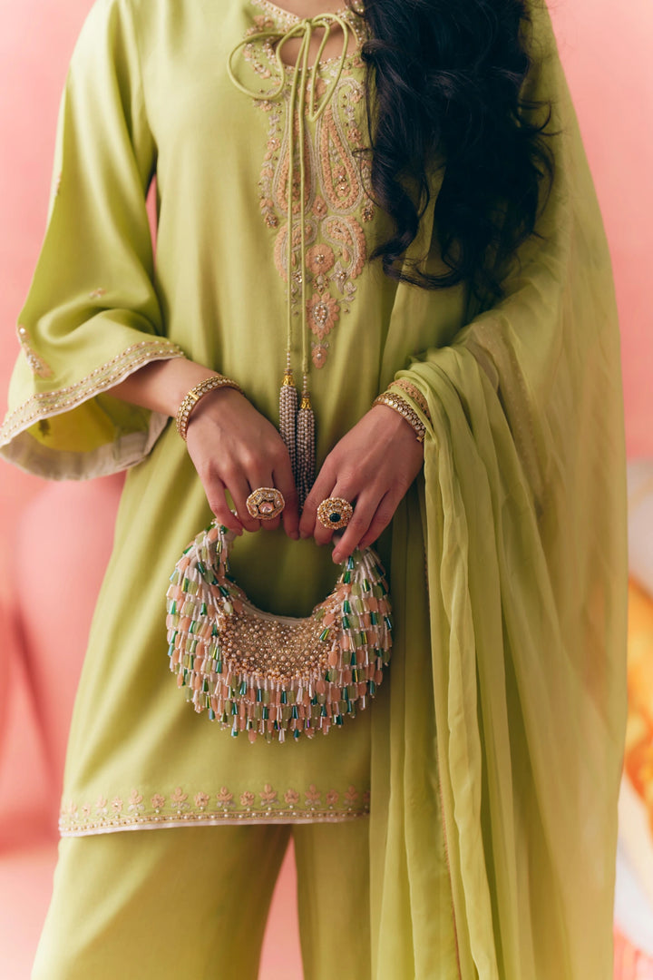 M12067 - Gulbahar