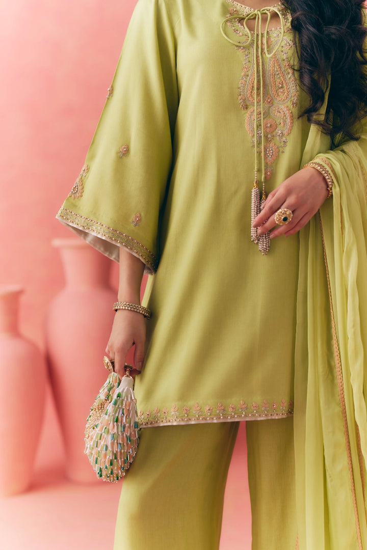 M12067 - Gulbahar