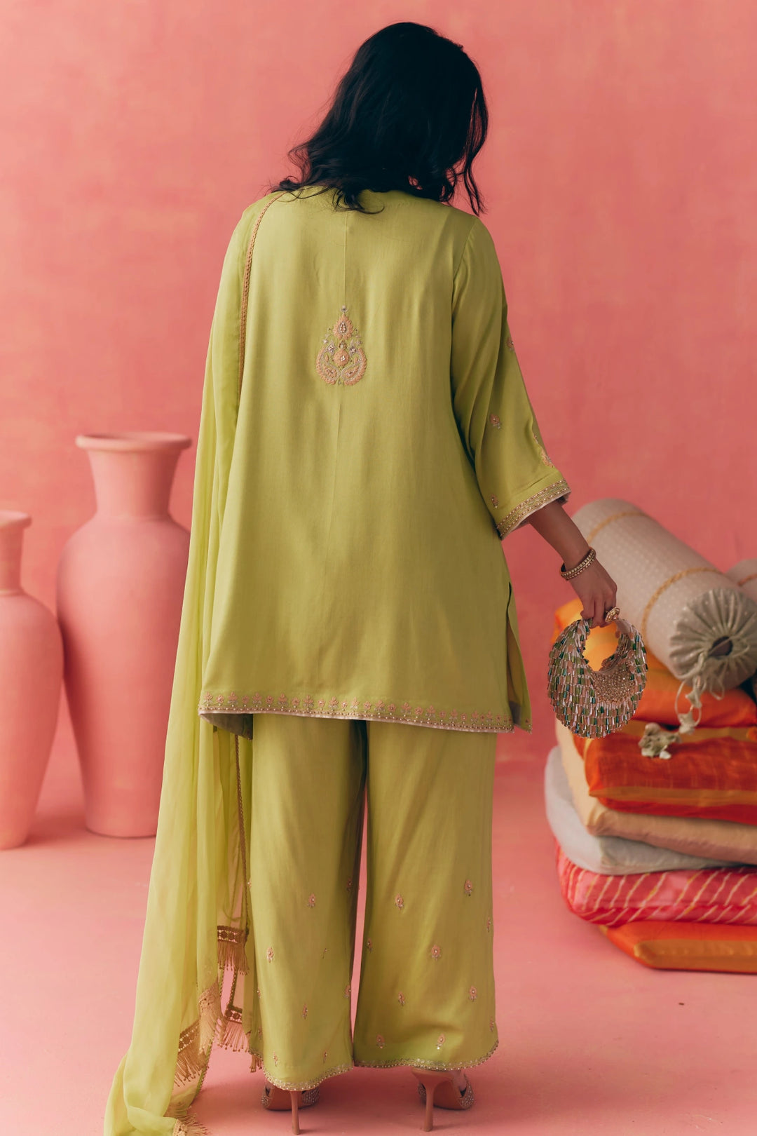 M12067 - Gulbahar