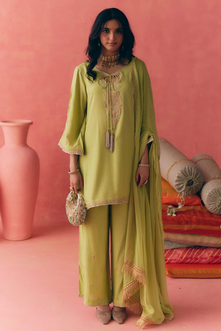 M12067 - Gulbahar