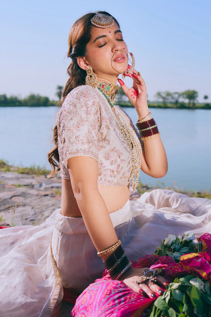 M16002 - Samaah