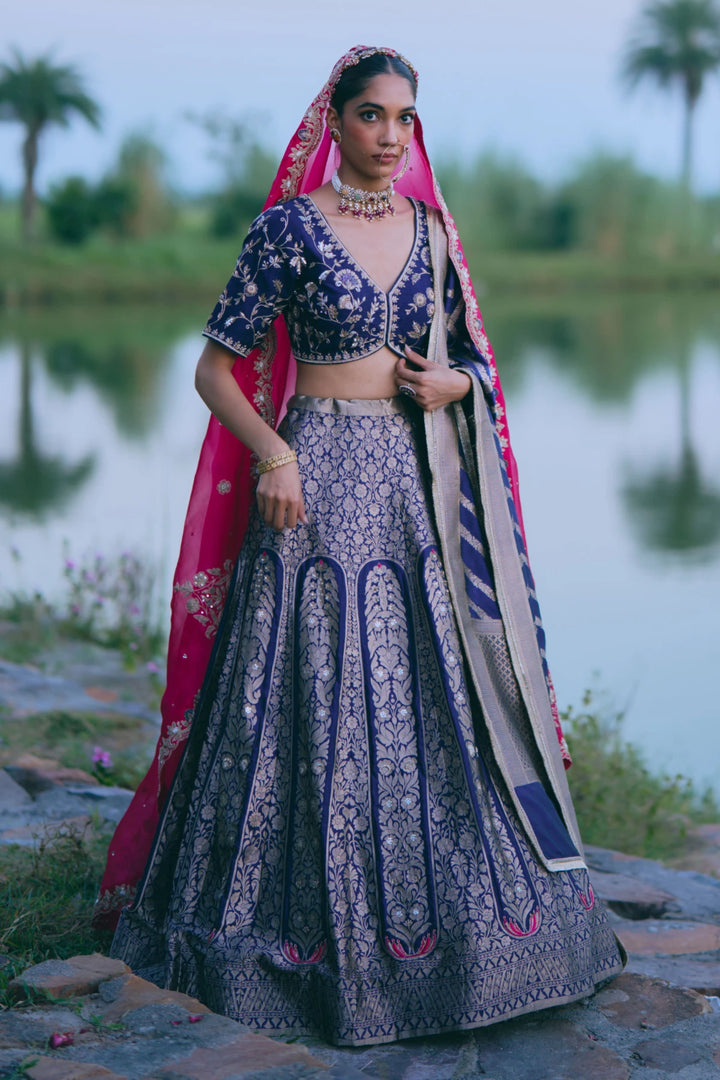 M16011 - Arohi