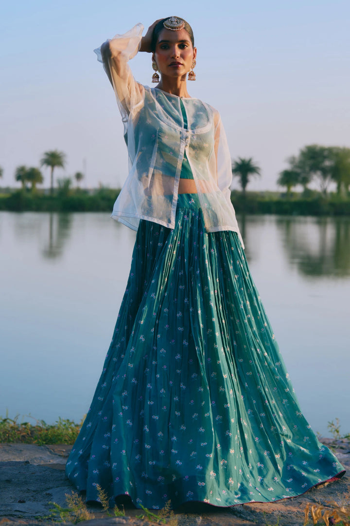 M16006 - Saira