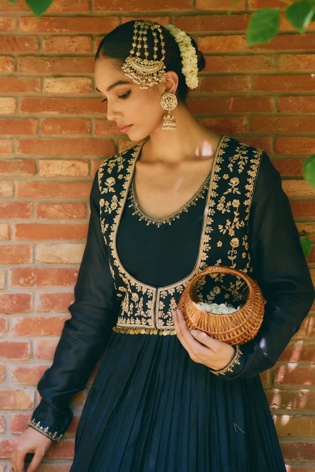 M15002 - Meher