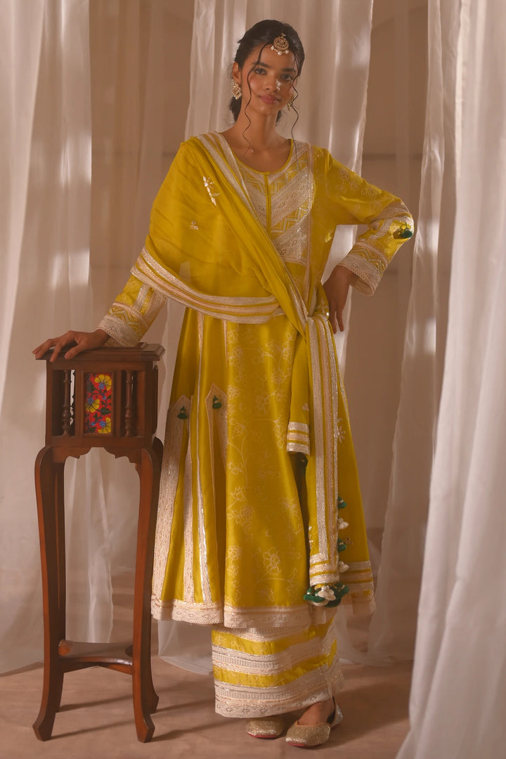 Mustard Kalidar Set