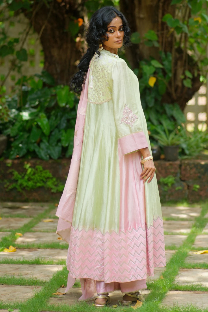 Silk kalidar kurta W benerasi woven border & handwork on sleeve W polka dupatta & contrast pant