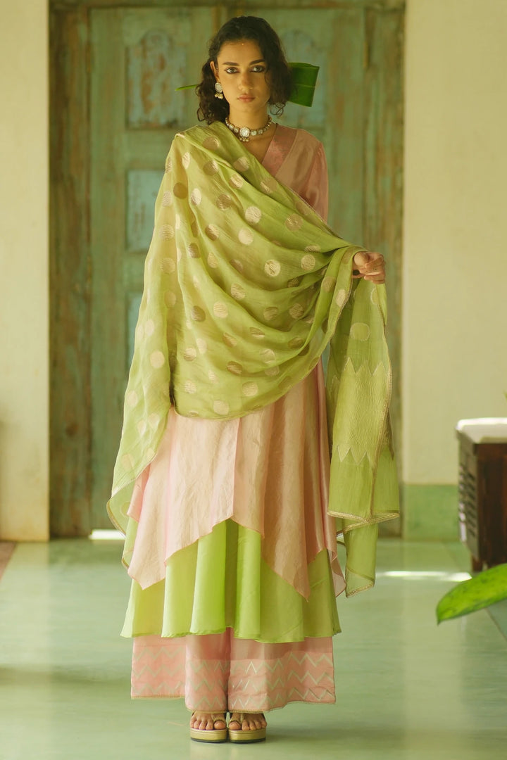 Double layer kurta W sleeve emb W contrast dupatta & matching pants