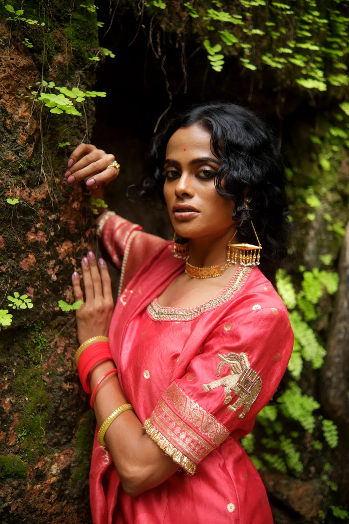 Antique benerasi woven lehenga W choli & benerasi dupatta
