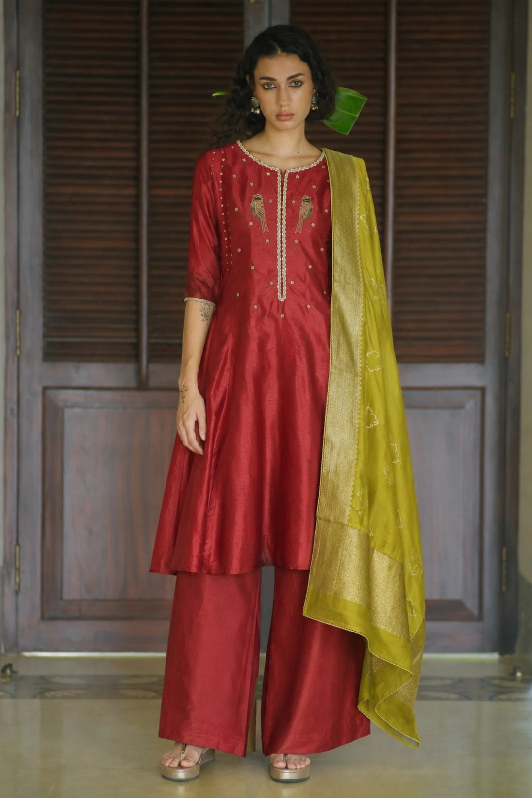 Silk kurta W bird handwork on yoke W contrast dupatta & matching pants