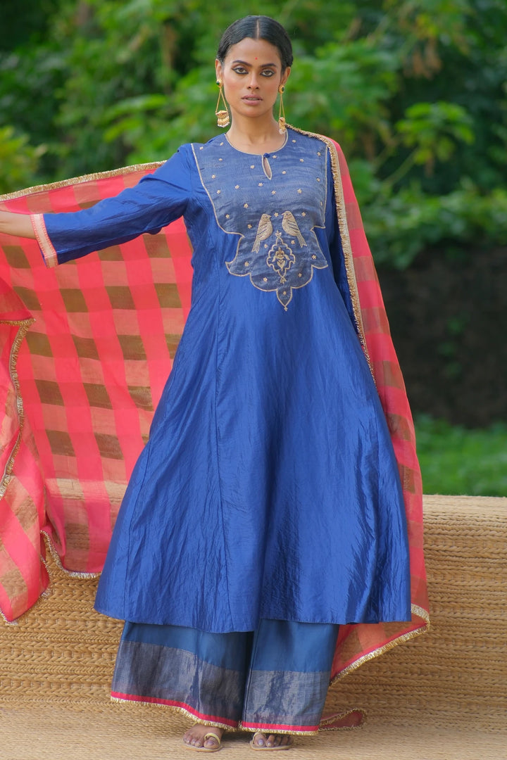 Silk kurta W bird handwork and temple yoke W contrast checks dupatta & matching pants
