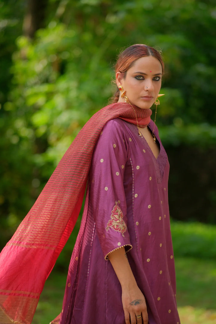 Brocade silk kurta W sleeve handwork W contrast dupatta & contrast pants