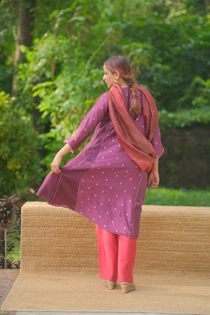 Brocade silk kurta W sleeve handwork W contrast dupatta & contrast pants
