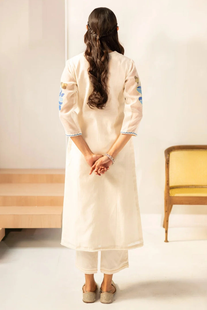 Zoya Mul Chanderi Kurta Set in Off-White