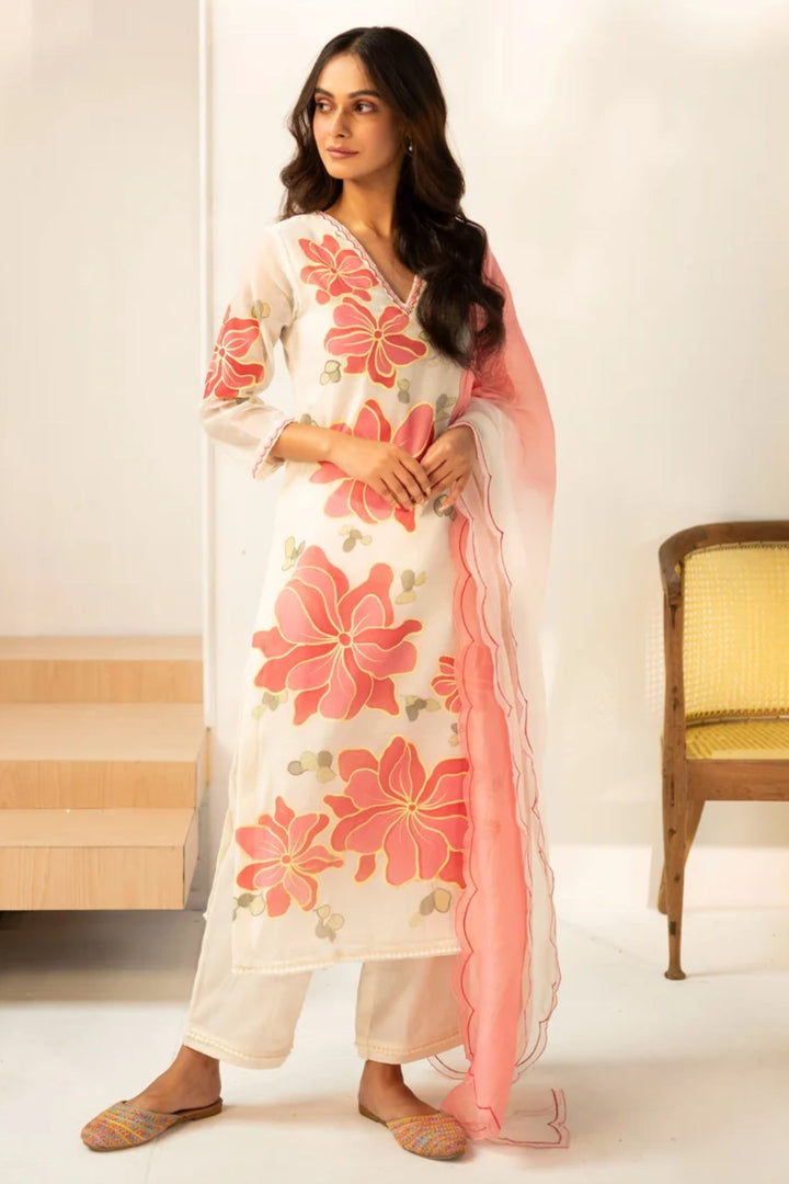 Zoya Mul Chanderi Kurta Set in Off-White