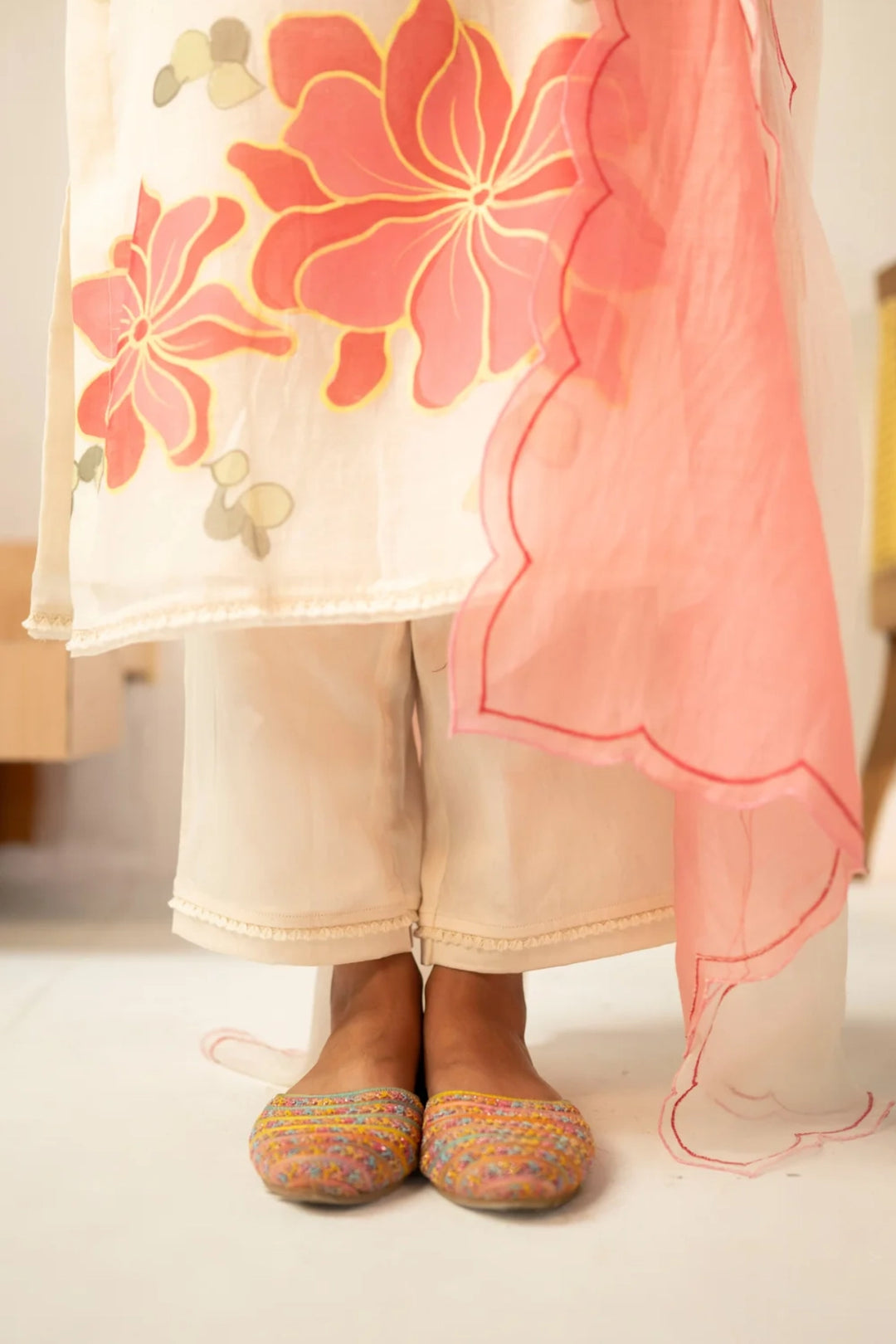 Zoya Mul Chanderi Kurta Set in Off-White