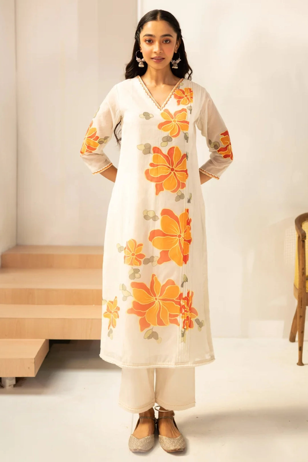 Zoya Mul Chanderi Kurta Set in Off-White