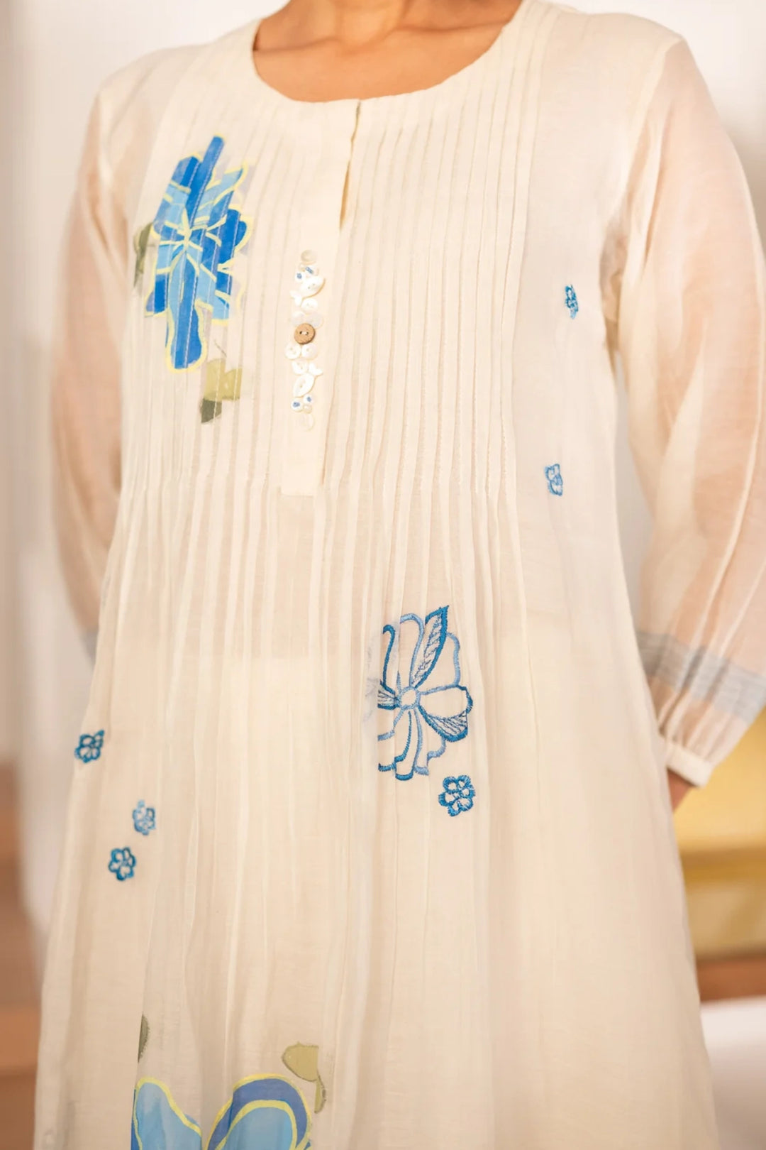 Zoya Mul chanderi Tunic Set in Off-White
