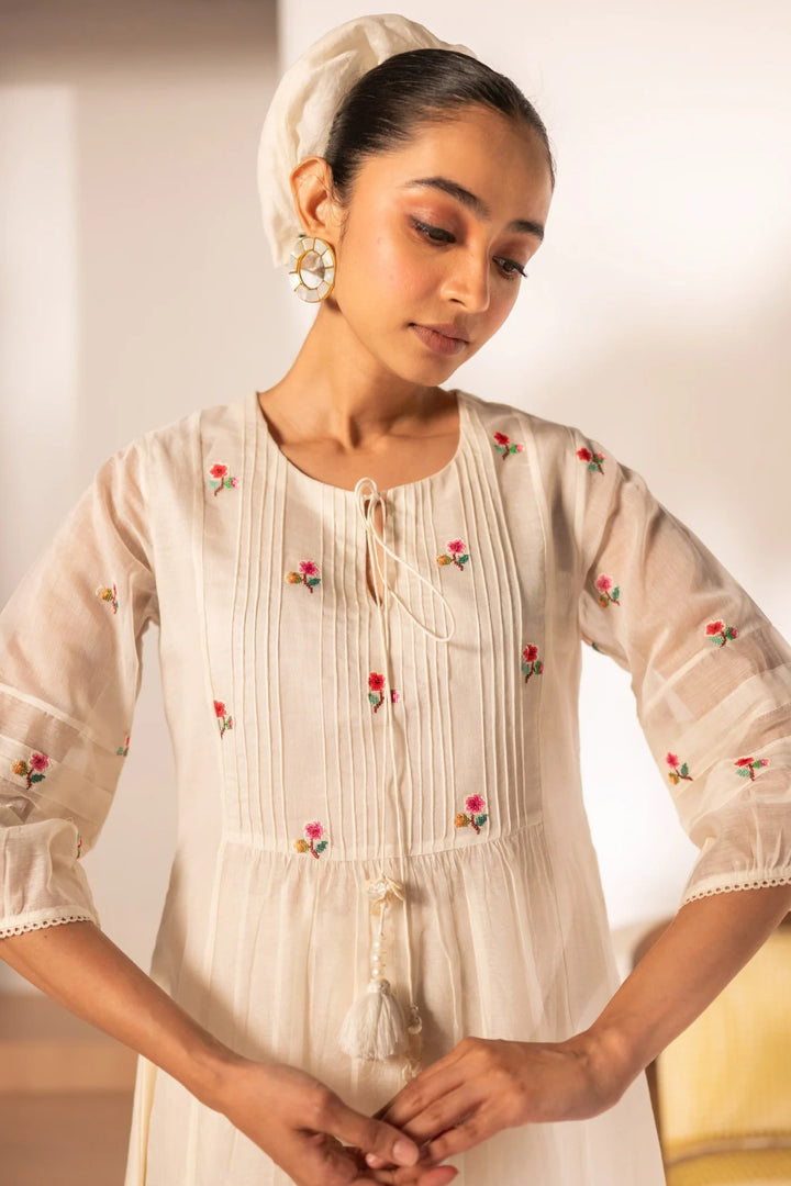 Zia Cross-Stitch Mul Chanderi Tunic Set in Off-White