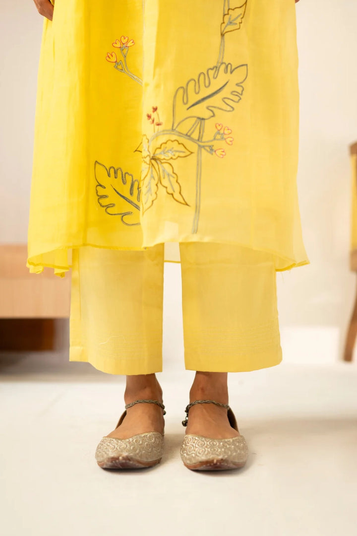 Zavi Mul Chanderi Tunic Set in Yellow