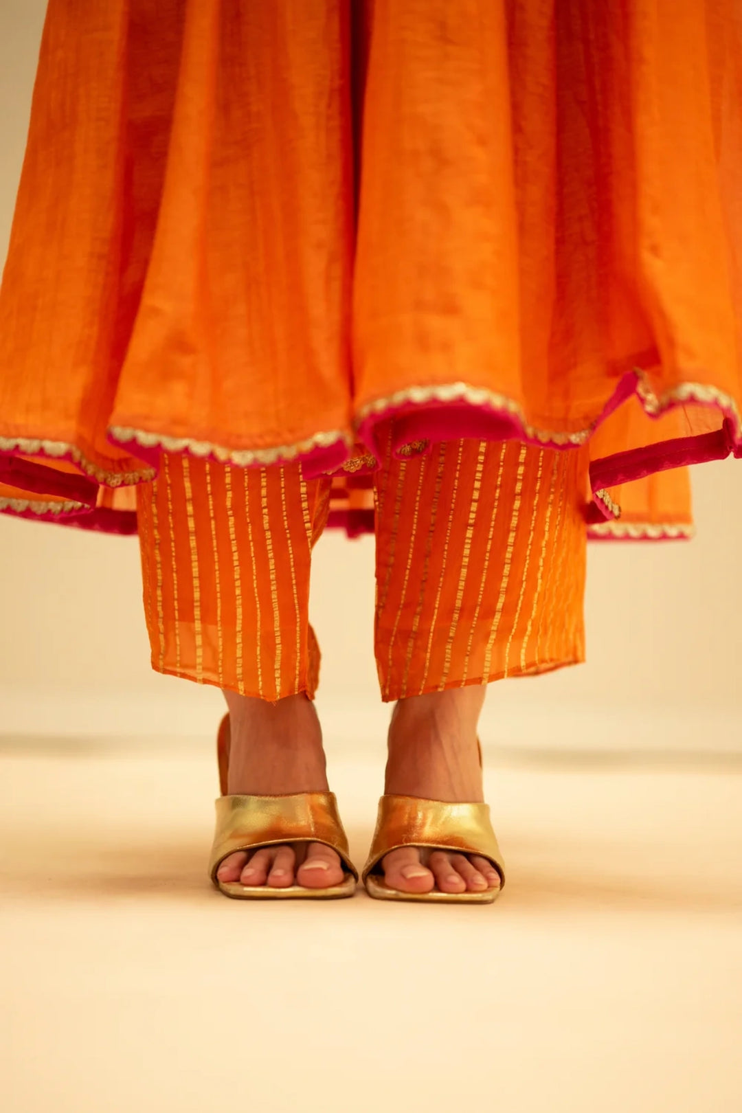 Taarini Mul Chanderi Anarkali Set