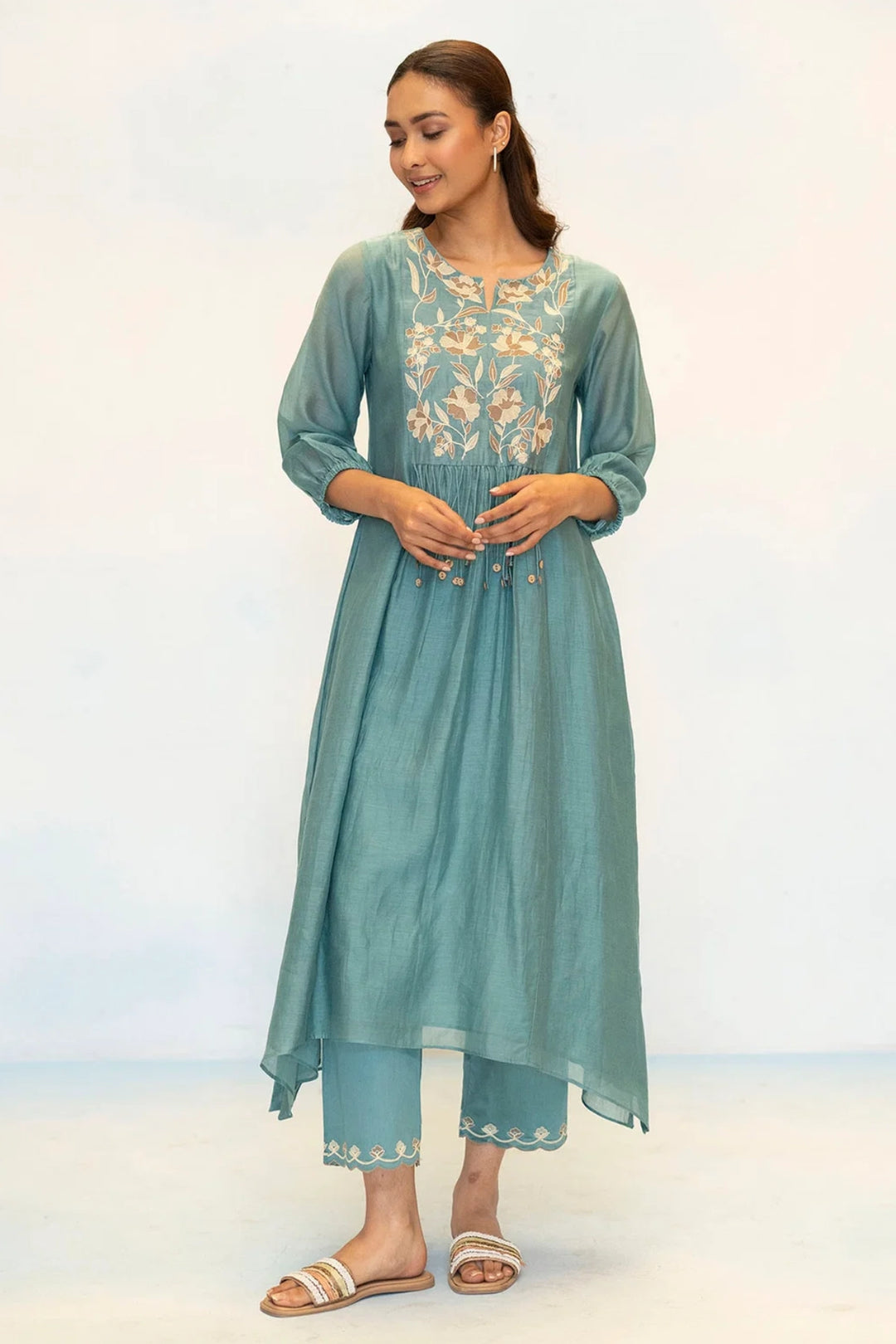Noorani Mul Chanderi Aline Kurta Set